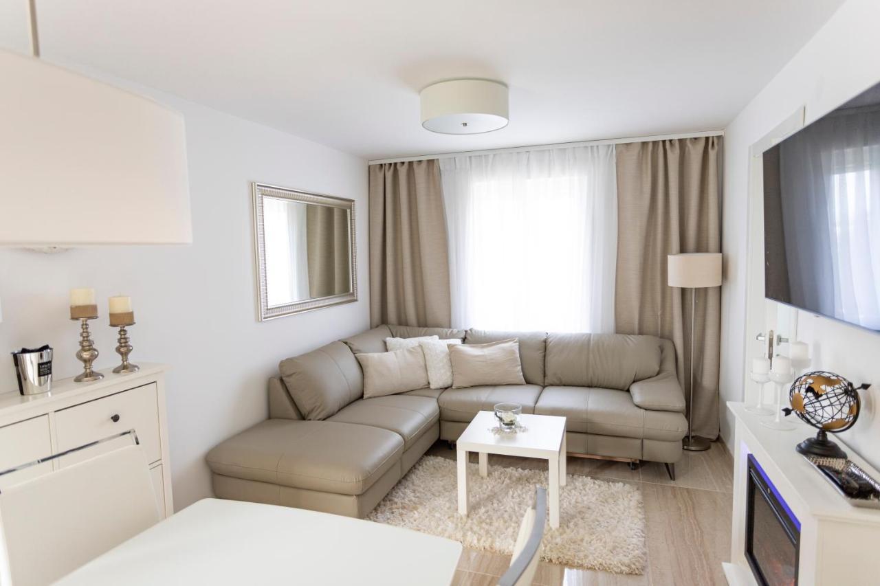 Luxury Mantinela Apartment Малинска Экстерьер фото