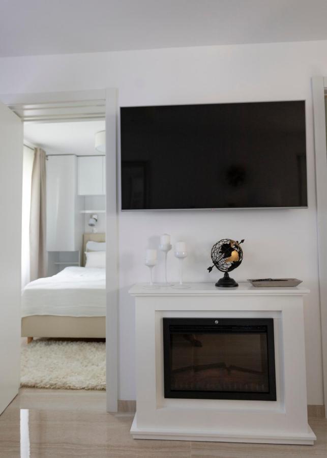Luxury Mantinela Apartment Малинска Экстерьер фото
